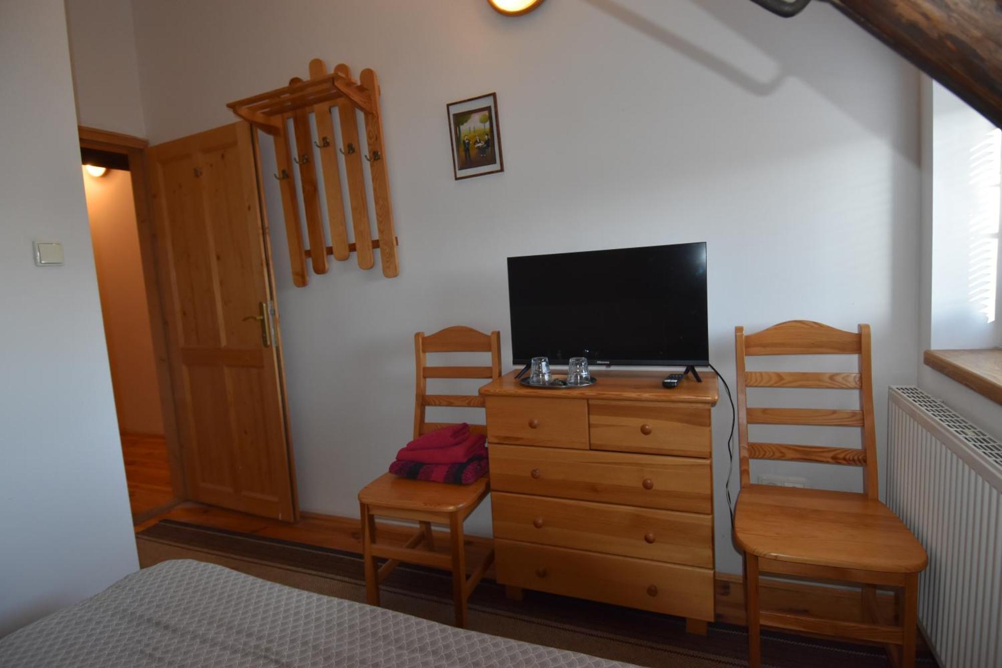 Kavarna Lucie S Ubytovanim Horní Těrlicko Bagian luar foto