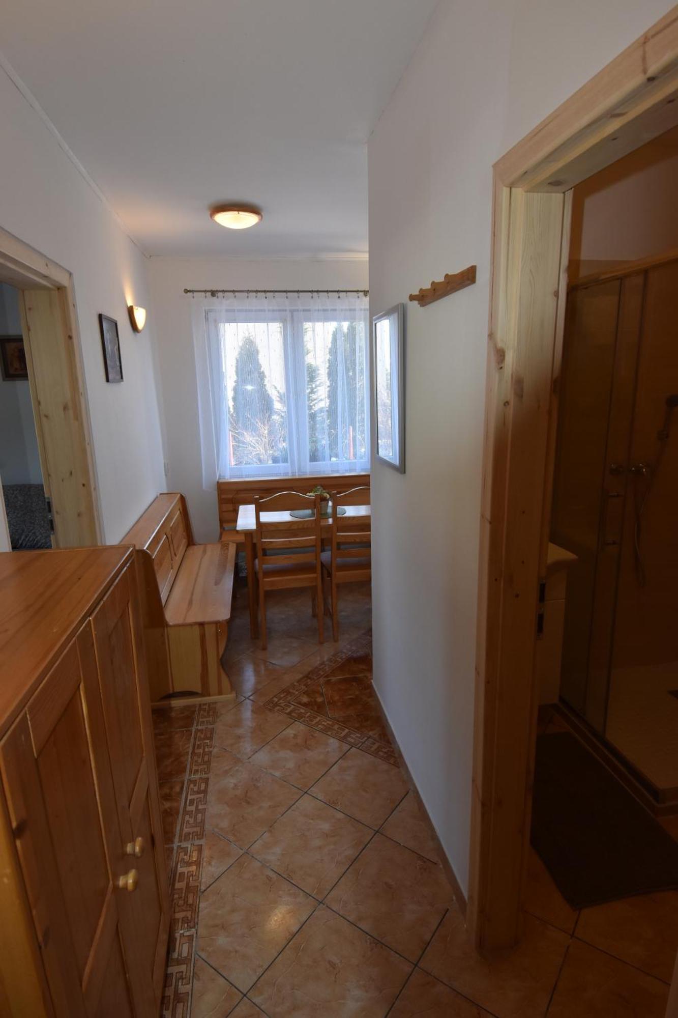 Kavarna Lucie S Ubytovanim Horní Těrlicko Bagian luar foto